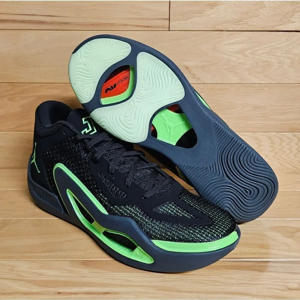 Nike Jordan Tatum 1 Size 10.5 Black Green Celtics Basketball Shoe DZ3324-003